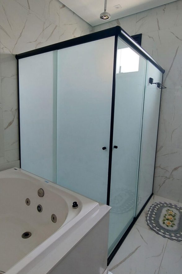 Película para Box de Banheiro